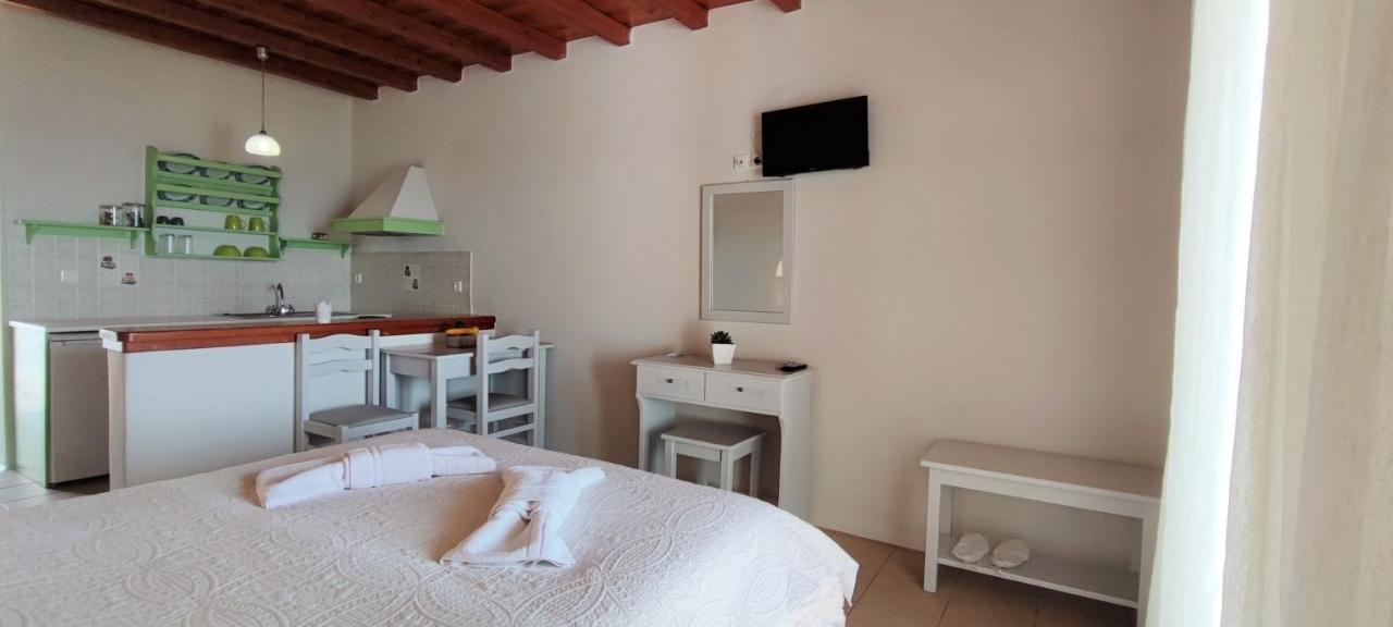 Orionides Apartman Tínos Kültér fotó